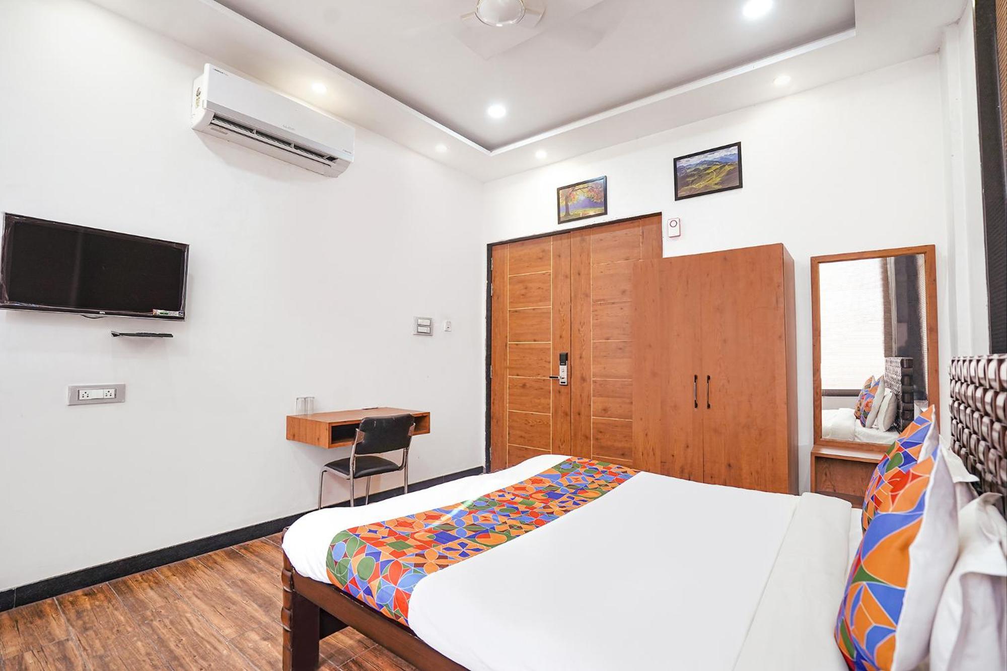 Fabhotel Villa De Benares Exterior photo
