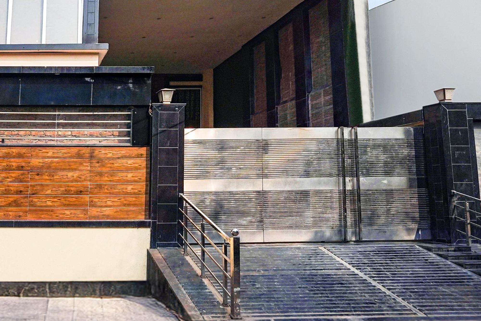 Fabhotel Villa De Benares Exterior photo
