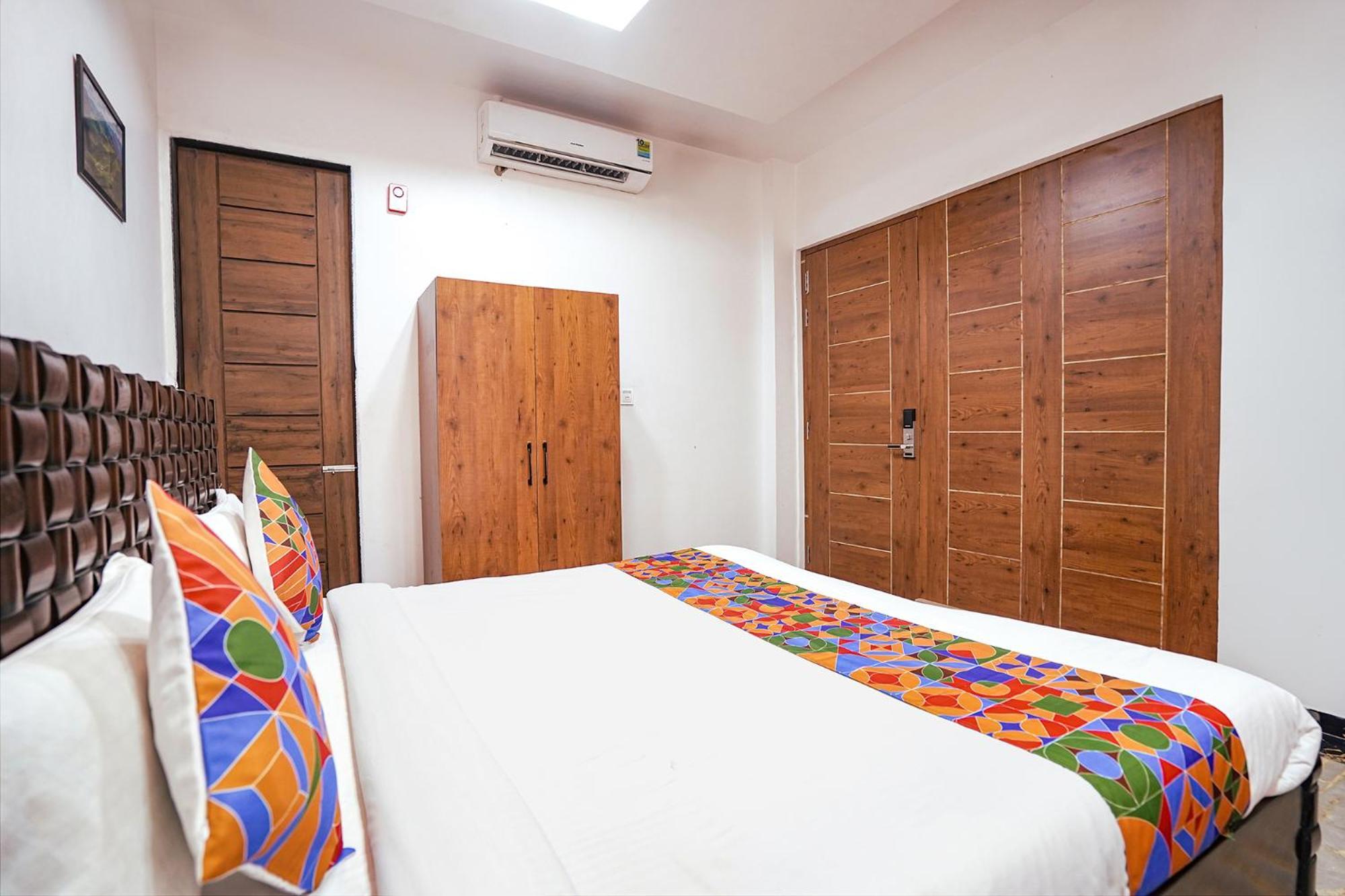 Fabhotel Villa De Benares Exterior photo